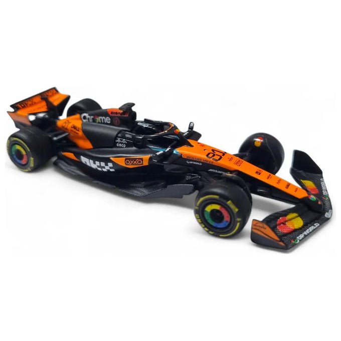 Bburago McLaren MCL39 2025 Piastri #81 Scala 1:64