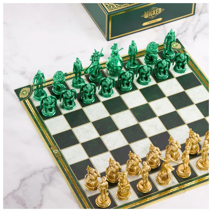 The Noble Collection, Set di Scacchi, Shiz University Contro Emerald City Wicked
