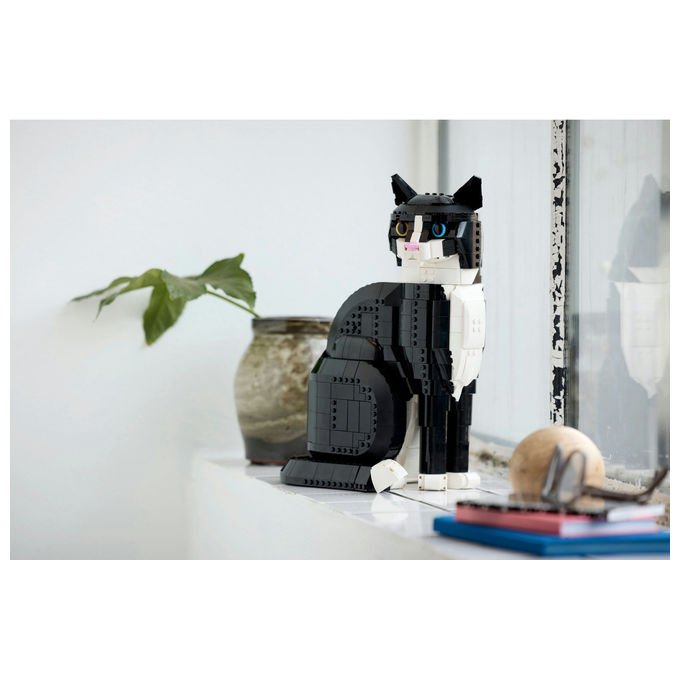 LEGO, Set Costruzioni Gatto Tuxedo, 1710 Pezzi, Modello Realistico Bianco e Nero, Idea Regalo