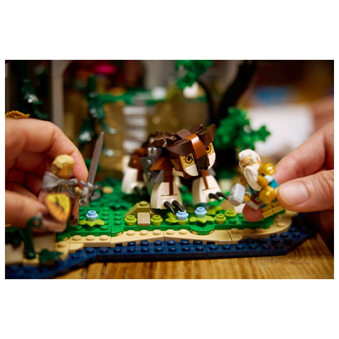 Lego Ideas, Dungeons and Dragons: Il Racconto del Drago Rosso, Set da Costruzione, 3745 Pezzi