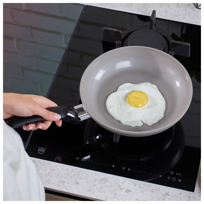 Fissler Padella Ceratal Classic Alluminio Rivestimento Ceramica Ø 20 cm Induzione
