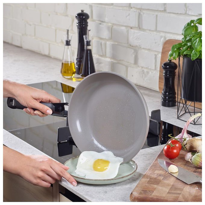 Fissler Padella Ceratal Classic Alluminio Rivestimento Ceramica Ø 20 cm Induzione