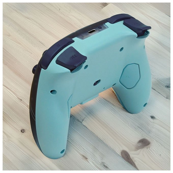 HORI Horipad Turbo controller wireless Nintendo Switch 2 Super Mario licenza ufficiale Nintendo Bluetooth multicolore