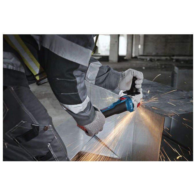 Bosch smerigliatrice angolare a batteria GWS 18V-8 Professional, brushless, 125 mm, 18V, 800W equivalenti, valigetta L-BOXX