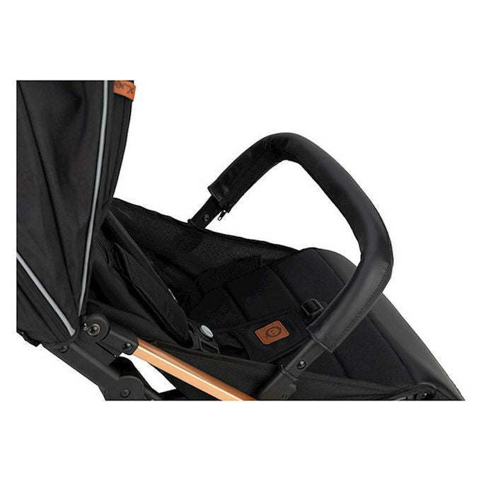 MoMi ESTELLE Passeggino Leggero pieghevole funzione trolley cinture 5 punti da 6 mesi fino a 15 Kg colore Nero