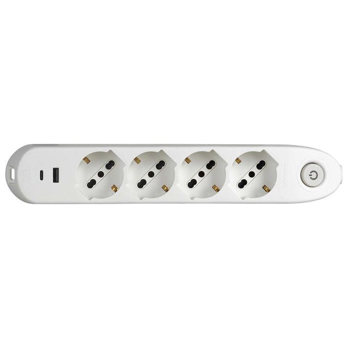 Bticino Poker multipresa 4 prese universali, 2 USB, interruttore di sicurezza, cavo 1,5 m, 16A, bianca