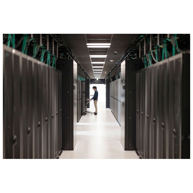 HPE Aruba Networking, kit di montaggio universale per antenna, regolabile AZ-EL, palo e parete, AP-ANT-MNT-U, S1J09A