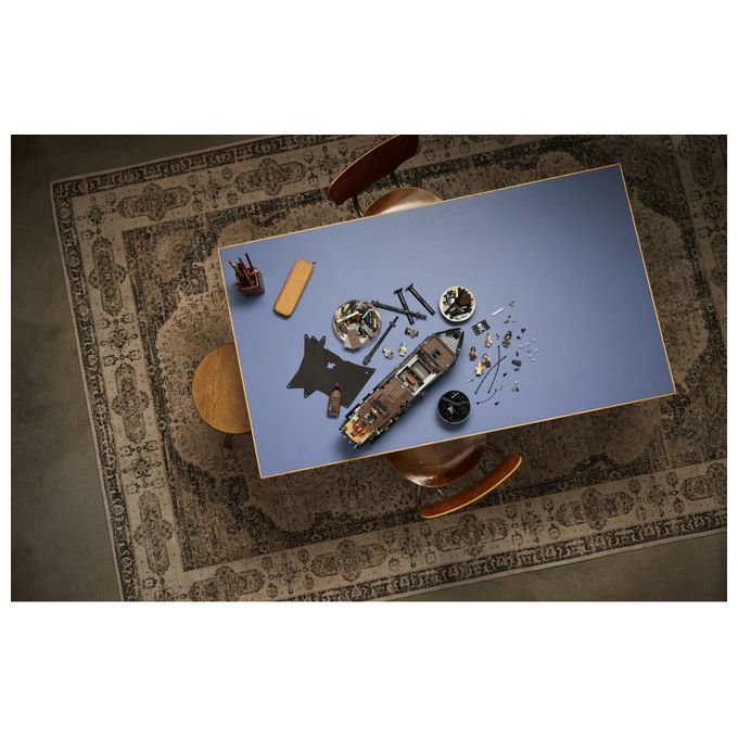 Lego Icons nave pirata del Capitano Jack Sparrow 10365, set da costruzione per adulti, 2862 pezzi, 8 minifigure, Pirati dei Caraibi