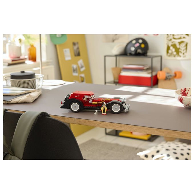 Lego Disney auto di Crudelia De Mon 43277, set costruzione 378 pezzi, minifigure e cane, eta' 9+