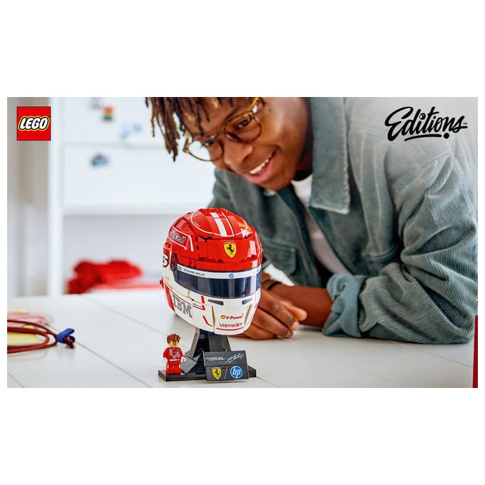 Lego 43014 Editions Casco di Charles Leclerc Scuderia Ferrari HP Set da Costruzione 886 pezzi con Minifigure F1 colore Multicolore