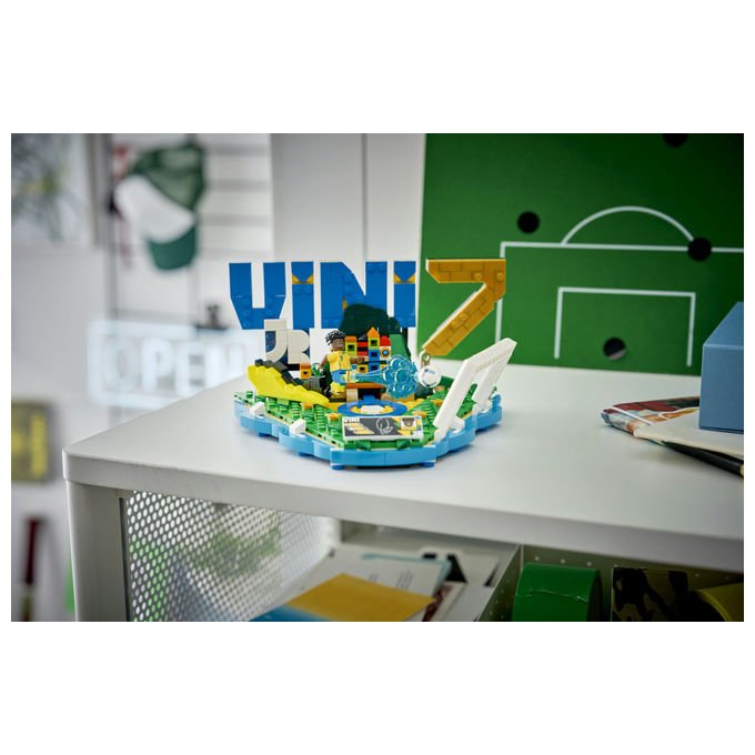 Lego 43027 Editions Set da costruzione Vini Jr Highlights Calcistici 510 pezzi Minifigure Collezionabile