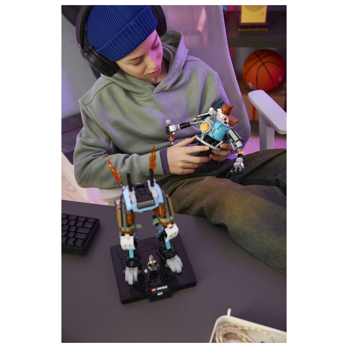 Lego 77081 Fortnite KIT Action Figure Set da Costruzione 1230 pezzi 36 cm eta' 12+