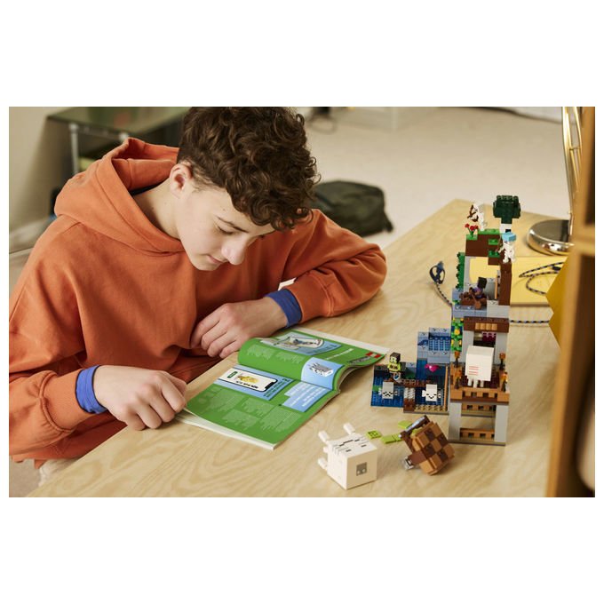 Lego 21597 Minecraft Stazione di Ghast Set da Costruzione 754 Pezzi 8 Personaggi Accessori per Bambini 9 Anni