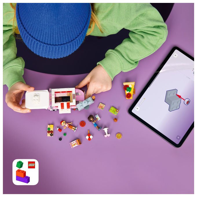 Lego 42694 Friends Set da Costruzione Furgone delle Pizze 190 Pezzi 2 Minidoll 6+ colore Multicolore
