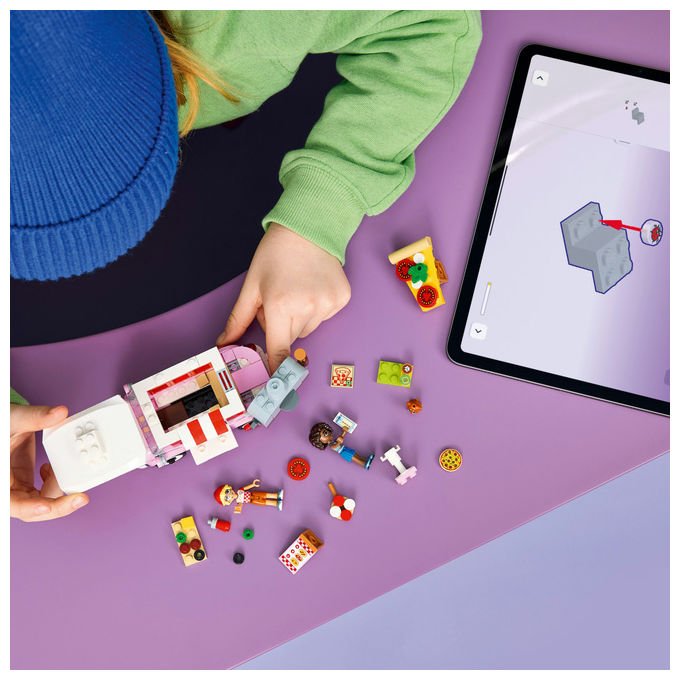 Lego 42694 Friends Set da Costruzione Furgone delle Pizze 190 Pezzi 2 Minidoll 6+ colore Multicolore