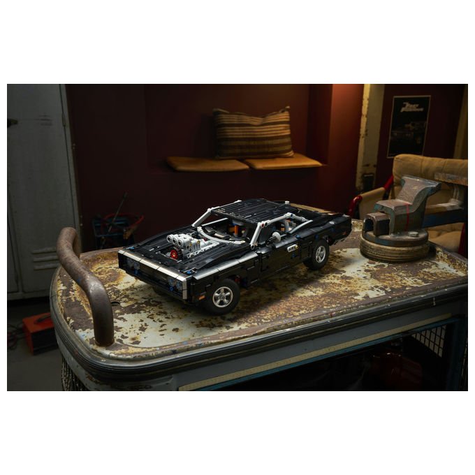 Lego 42231 Technic Set da Costruzione Auto Dodge Charger R-T Fast and Furious 1516 Pezzi Motore V8 per Adulti