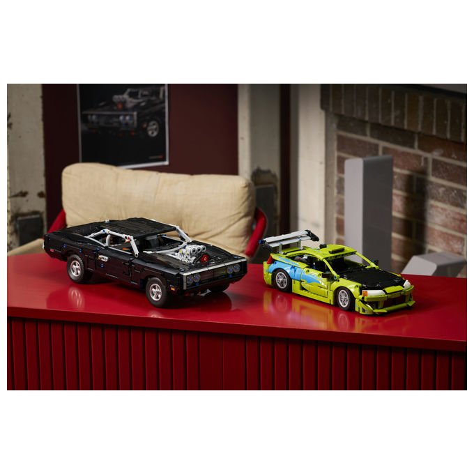 Lego 42231 Technic Set da Costruzione Auto Dodge Charger R-T Fast and Furious 1516 Pezzi Motore V8 per Adulti
