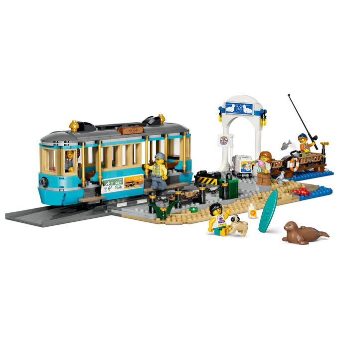 Lego 60506 City Tram Classico della Spiaggia Set da Costruzione 693 Pezzi 5 Minifigure per Bambini 7+