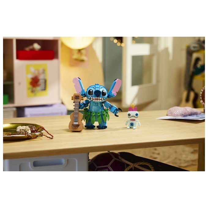 Lego 43296 Disney Stitch e Scrump Set da Costruzione 713 Pezzi 2 Action Figure con Accessori per Bambini 9+ colore Multicolore