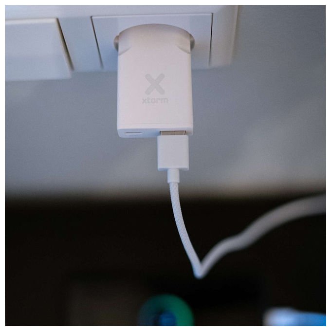 Xtorm XG2SL033 Go2 Series Caricabatterie SlimLine 33W USB-C PD USB-A Quick Charge 3.0 2 porte colore Bianco