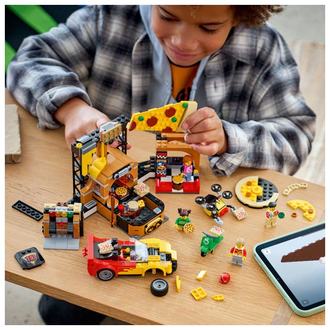 Lego 60496 City Centro Pizzeria Veicoli Giocattolo 494 pezzi Da 6 anni