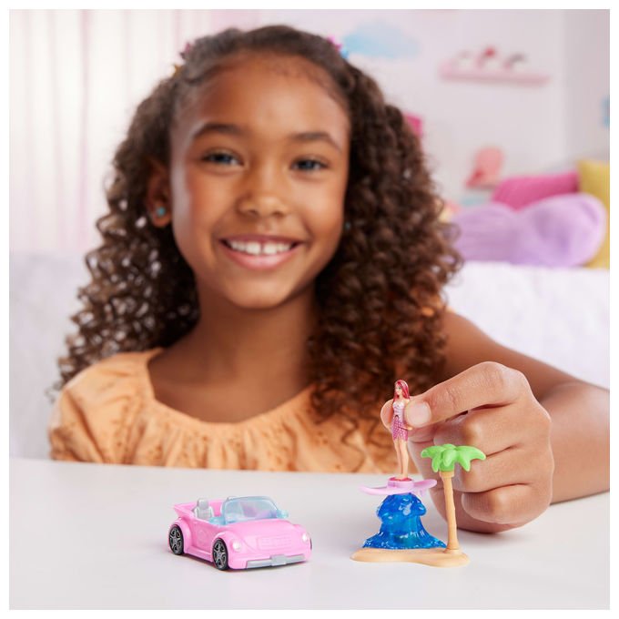 Barbie JCR35 Mini BarbieLand Mini Bambola 38 mm Set da Gioco per Bambini dai 4 anni colore Multicolore