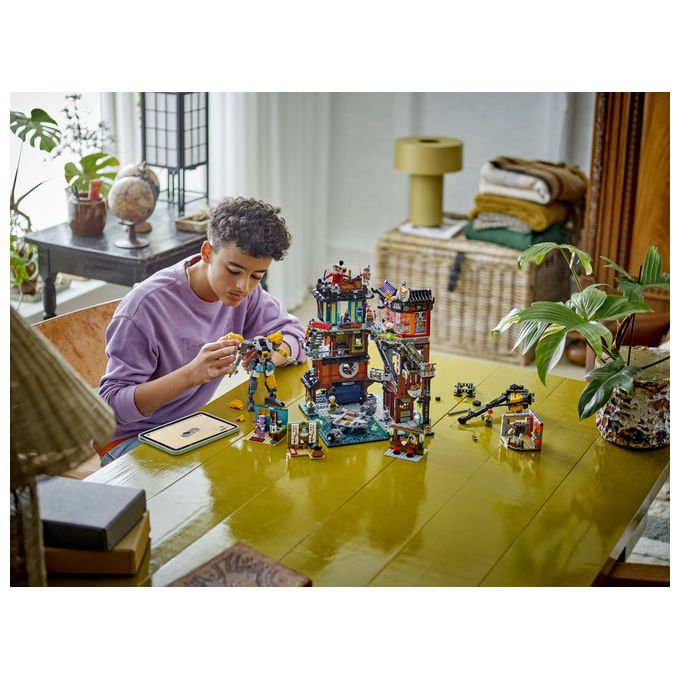 Lego NINJAGO 71837 Laboratori di City Set di costruzioni 3244 pezzi 10 minifigure Mech personalizzabile