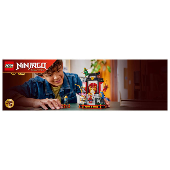 Lego 71866 Ninjago Display Personaggi Ninja 15° Anniversario Monastero Ninja Set da Costruzione 447 Pezzi 8 Minifigure