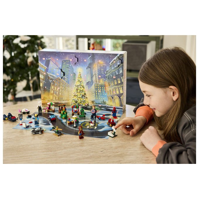 Lego 76340 Calendario dell'Avvento 2026 Set da Costruzione 317 Pezzi con 6 Minifigure Marvel colore Multicolore