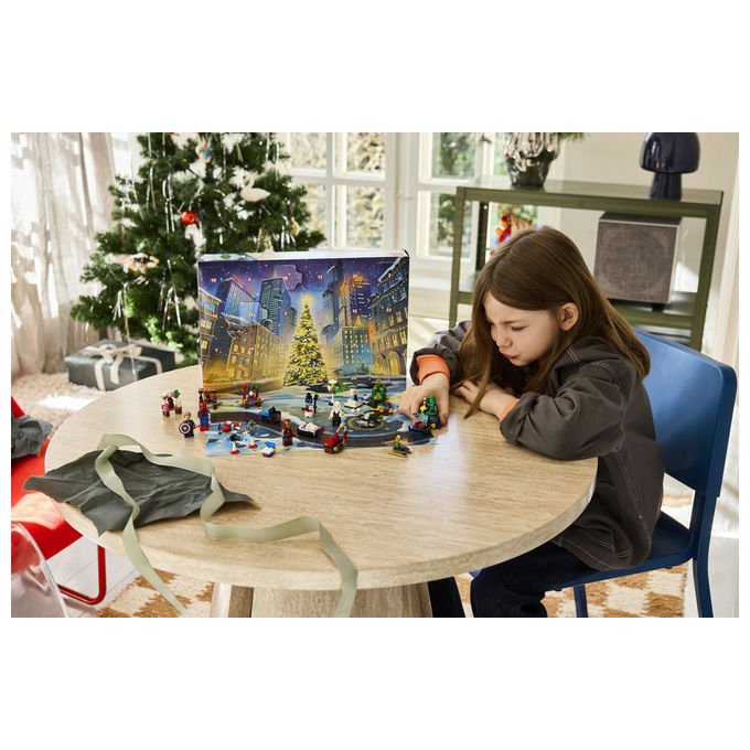 Lego 76340 Calendario dell'Avvento 2026 Set da Costruzione 317 Pezzi con 6 Minifigure Marvel colore Multicolore
