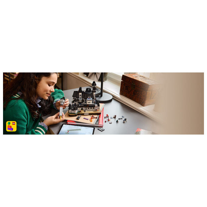 Lego 76788 LEGO Wednesday Set da costruzione con 890 pezzi per bambini 10+ colore Multicolore
