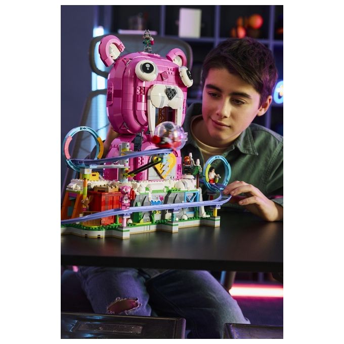 Lego 77082 Fortnite Tana Strana Set Costruzioni 1963 Pezzi 6 Minifigure per Bambini da 12 Anni