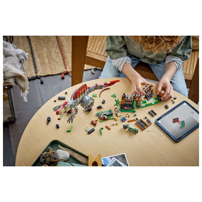 Lego 77982 Fuga dal Dinosauro Spinosauro Set da costruzione 820 pezzi per bambini 9+ colore Multicolore