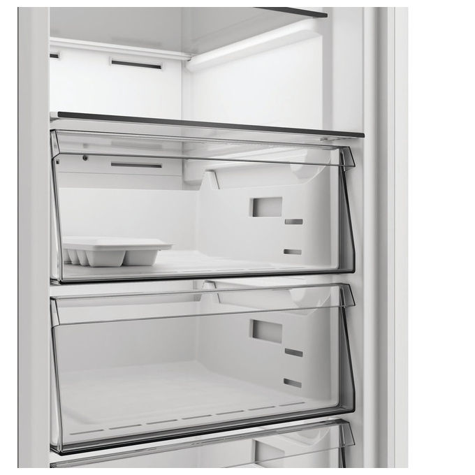Whirlpool WHMFF6312XP4 Congelatore Verticale 286 L 186.5 cm Classe E 34 dB No Frost Porte Reversibili (59.7x70.9x186.5 cm) colore Acciaio inox