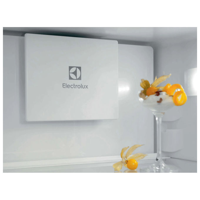 Electrolux 925555049 Serie 700 Frigorifero Combinato 249 L 177 cm Classe E 37 dB No Frost (54.6x54.9x177.2 cm) colore Bianco