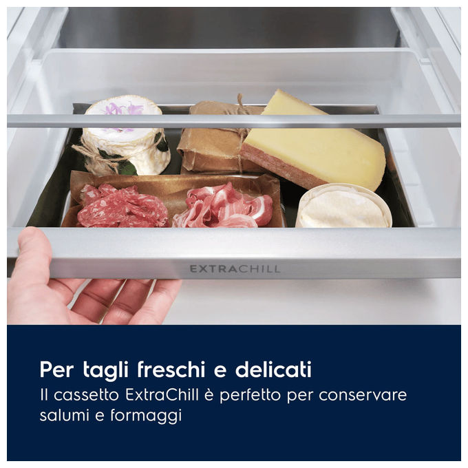 Electrolux 925 954 040 Serie 700 Frigorifero Combinato 269 L 188.4 cm Classe D 34 dB TwinTech Total No Frost Multiflow (54.6x54.9x188.4 cm) colore Bianco