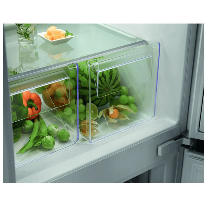 Electrolux 925505367 Serie 700 Frigorifero Combinato 257 L 177 cm Classe E 35 dB TwinTech Total No Frost colore