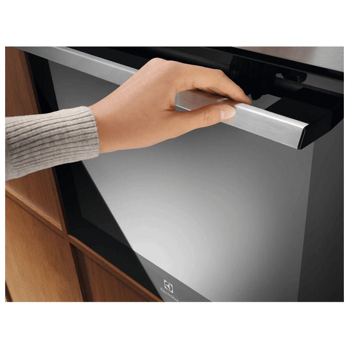 Electrolux COCGH44TX0 Serie 600 Forno da incasso Elettrico 72 L Classe A SteamCrisp Autopulente (59.4x59.4x56.9 cm) colore Inox antimpronta