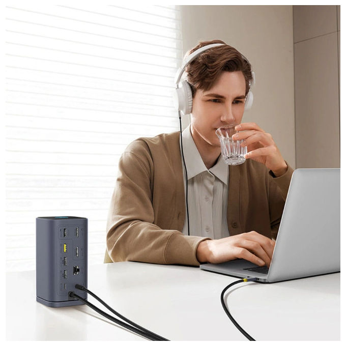 Baseus B00568101813 01 Spacemate 11 in 1 Docking Station 3x HDMI 4K 60Hz 2x USB A 10 Gbps 100W Power Delivery colore Grigio