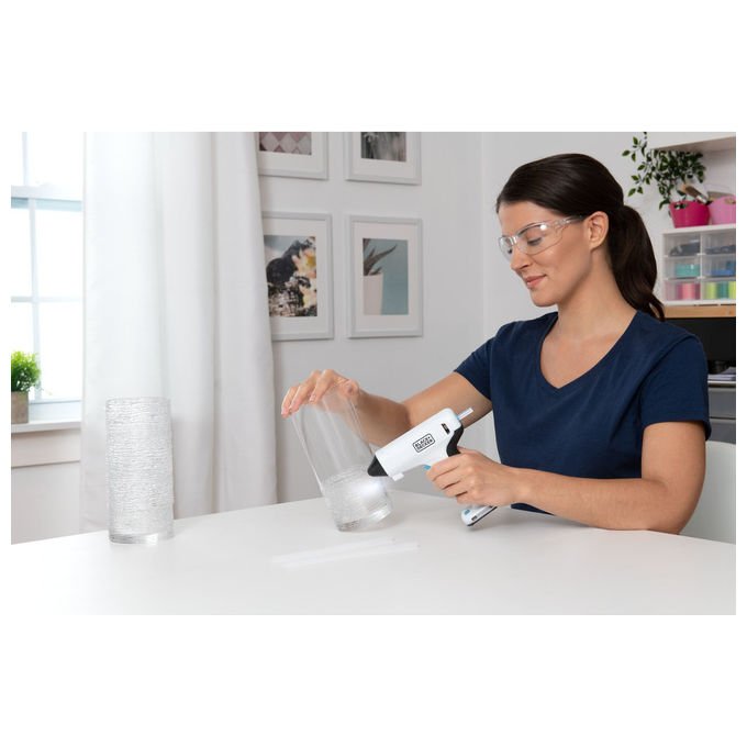 Black and Decker BCGL115-XJ Pistola per Colla Senza Fili 3.6V con LED Integrato e Tempo di Riscaldamento 30 Secondi colore Nero
