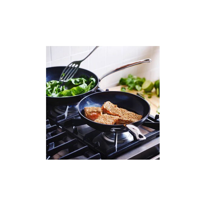 GreenPan CC005320001 Barcelona Pro Padella Antiaderente in Alluminio con Rivestimento Ceramico Thermolon Infinity senza PFAS adatta a tutti i piani cottura inclusa induzione diametro 20 cm colore Nero