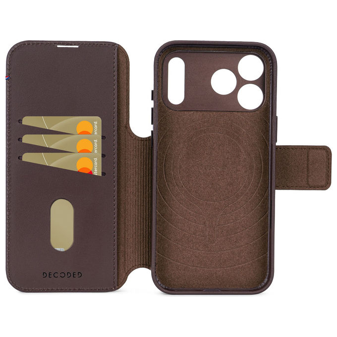DECODED D26IPO17PDW5CN Decoded Leather Detachable Wallet per iPhone 17 Pro con Portafoglio Magnetico e Compatibilita' MagSafe colore Marrone Cioccolato