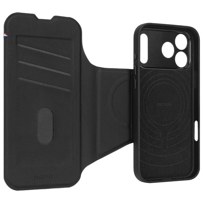 Decoded D26IPO17PMDW3TSPK Custodia a Borsellino per iPhone 16 Pro Max con Porta Carte 3 Posti Compatibile MagSafe Carica Wireless Silicone Microfibra colore Nero