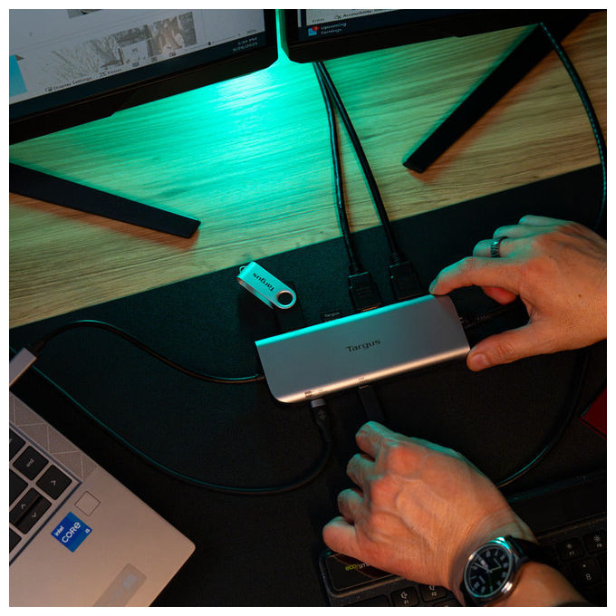 Targus DOCK427GL Docking Station USB-C Dual HDMI 4K 140W 10 Gbit-s 2x USB 3.2 Gen 2 Type-C 2x Type-A 1Gbps Ethernet colore Grigio