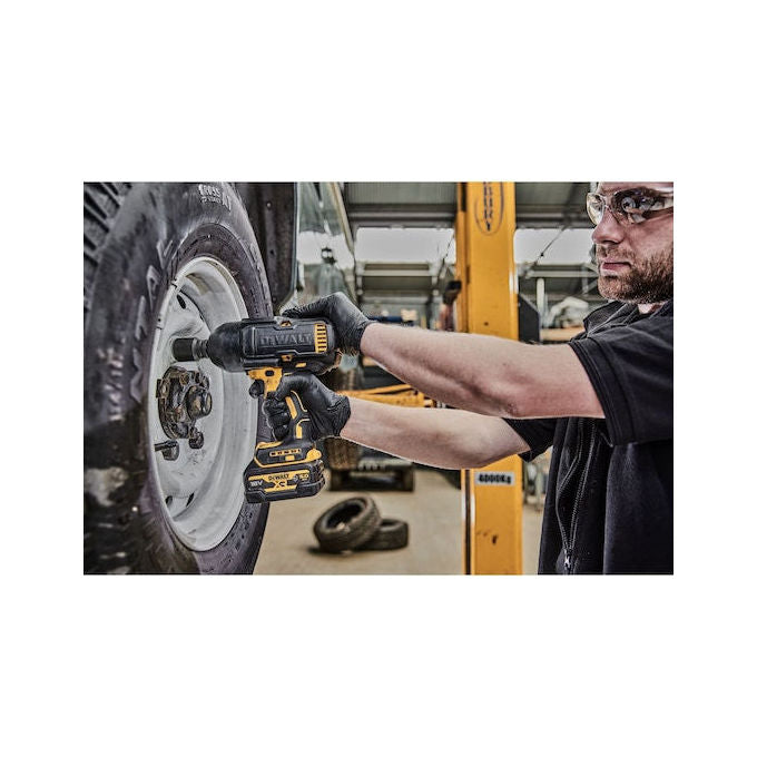 DeWALT DCF900P2G-QW Avvitatore a Impulsi Brushless 1898 Nm 2300 Giri-min 1-2'' HOG RING colore Titanio
