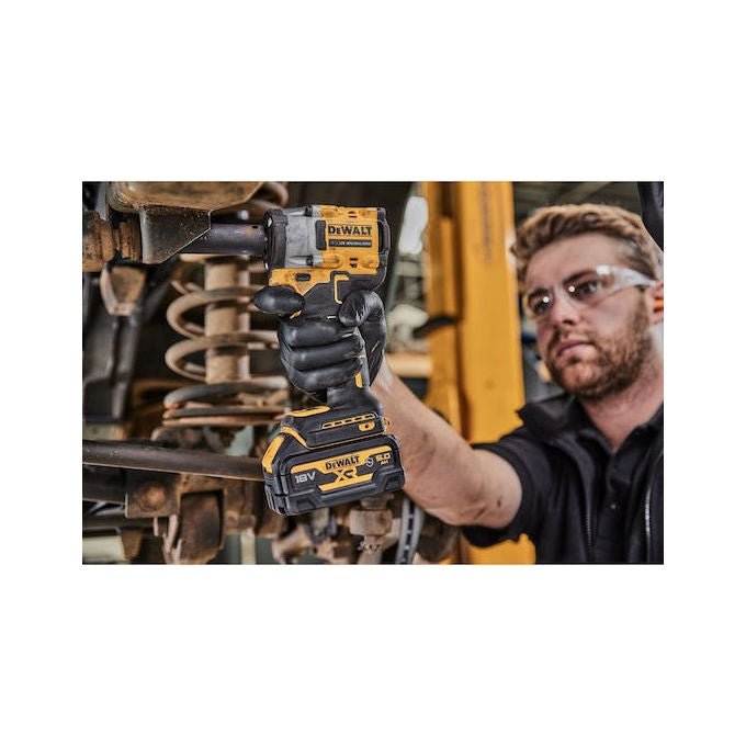 DeWALT DCF921NT-XJ Chiave di impatto 18 V 600 Nm 1-2'' colore Nero Giallo