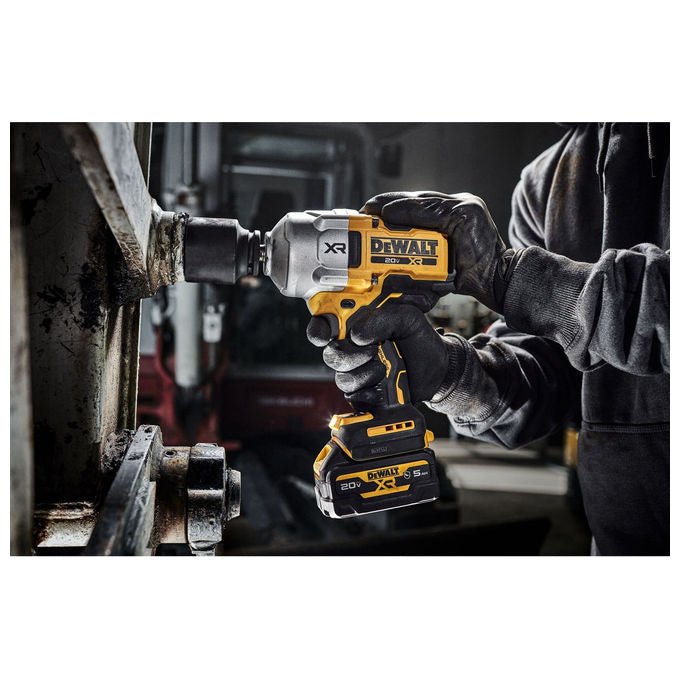 DeWALT DCF961NT-XJ Avvitatore a impulsi 18 V 1626 Nm 1200 rpm colore Nero Giallo
