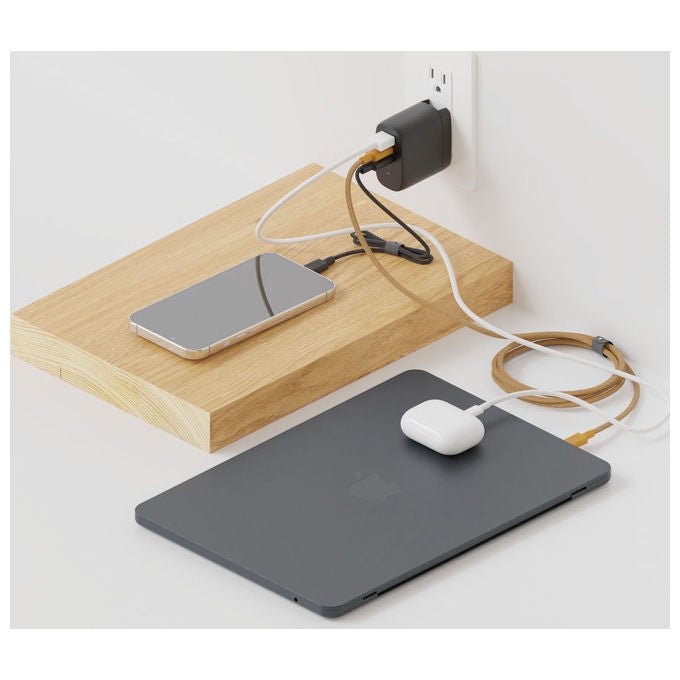 Native Union FAST-PD67-WHT-2CA Fast Gan Charger Pd 67W Caricatore con 2 Porte USB-C e 1 USB-A 67 W Bianco