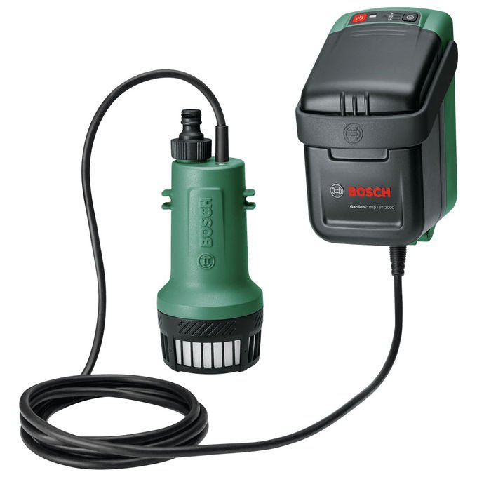 Bosch 06008C4202 GardenPump18V-2000 Pompa a batteria 2000 l-h 18 V 2.5 Ah colore Nero Verde