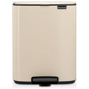 Brabantia 238024 Bo Pedal Bin Pattumiera a Pedale 12 L Acciaio con Chiusura Morbida colore Beige